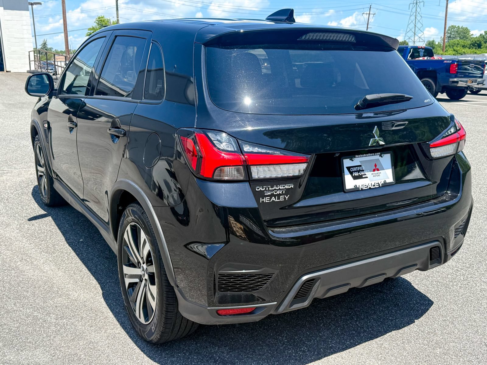 Used 2024 Mitsubishi Outlander Sport ES AWD/4WD image 5