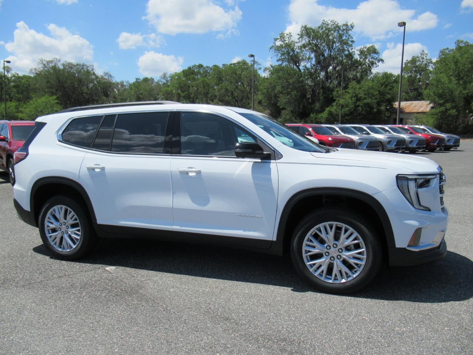New 2026 GMC Acadia Elevation w/ Elevation Premium Package FWD image 2