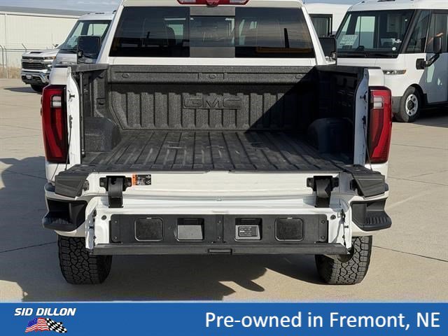 Certified 2025 GMC Sierra 2500 Denali Ultimate AWD/4WD image 5