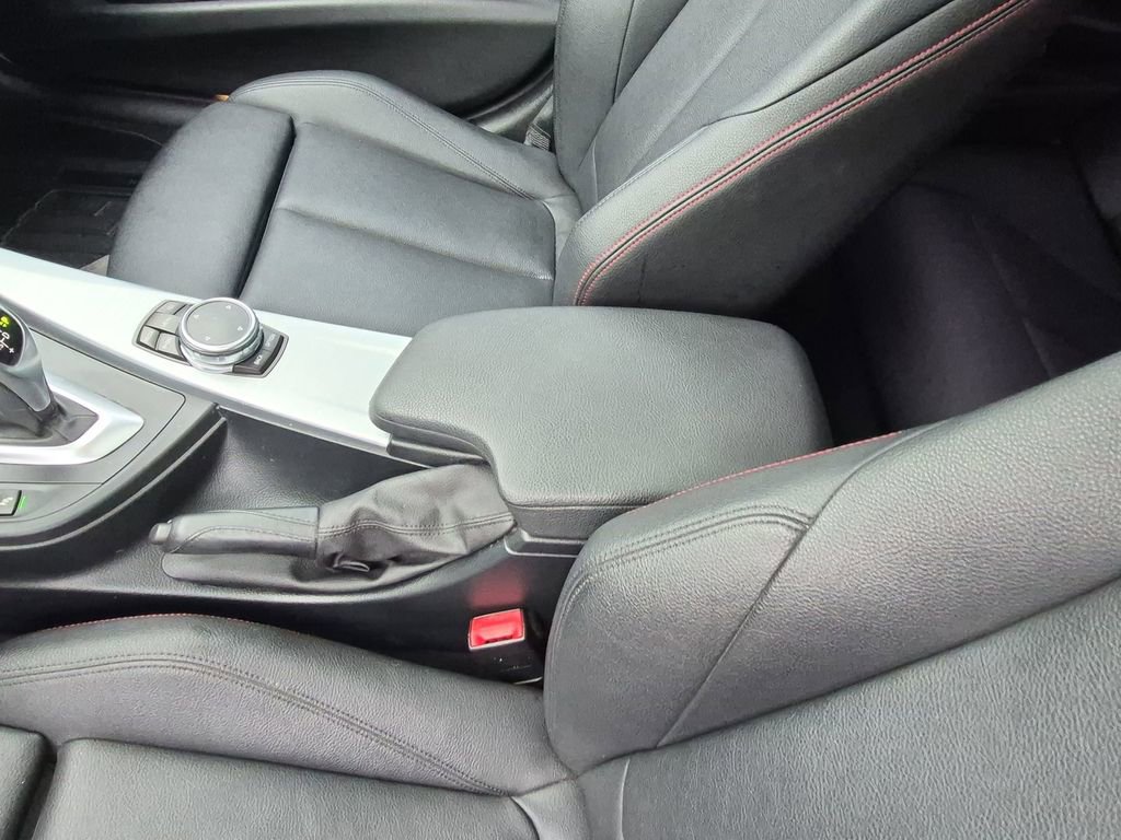 Used 2016 BMW 328i xDrive Sedan AWD/4WD image 21