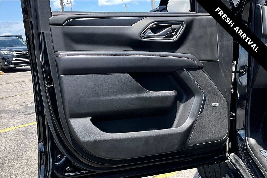 Used 2021 Chevrolet Suburban RST AWD/4WD image 19