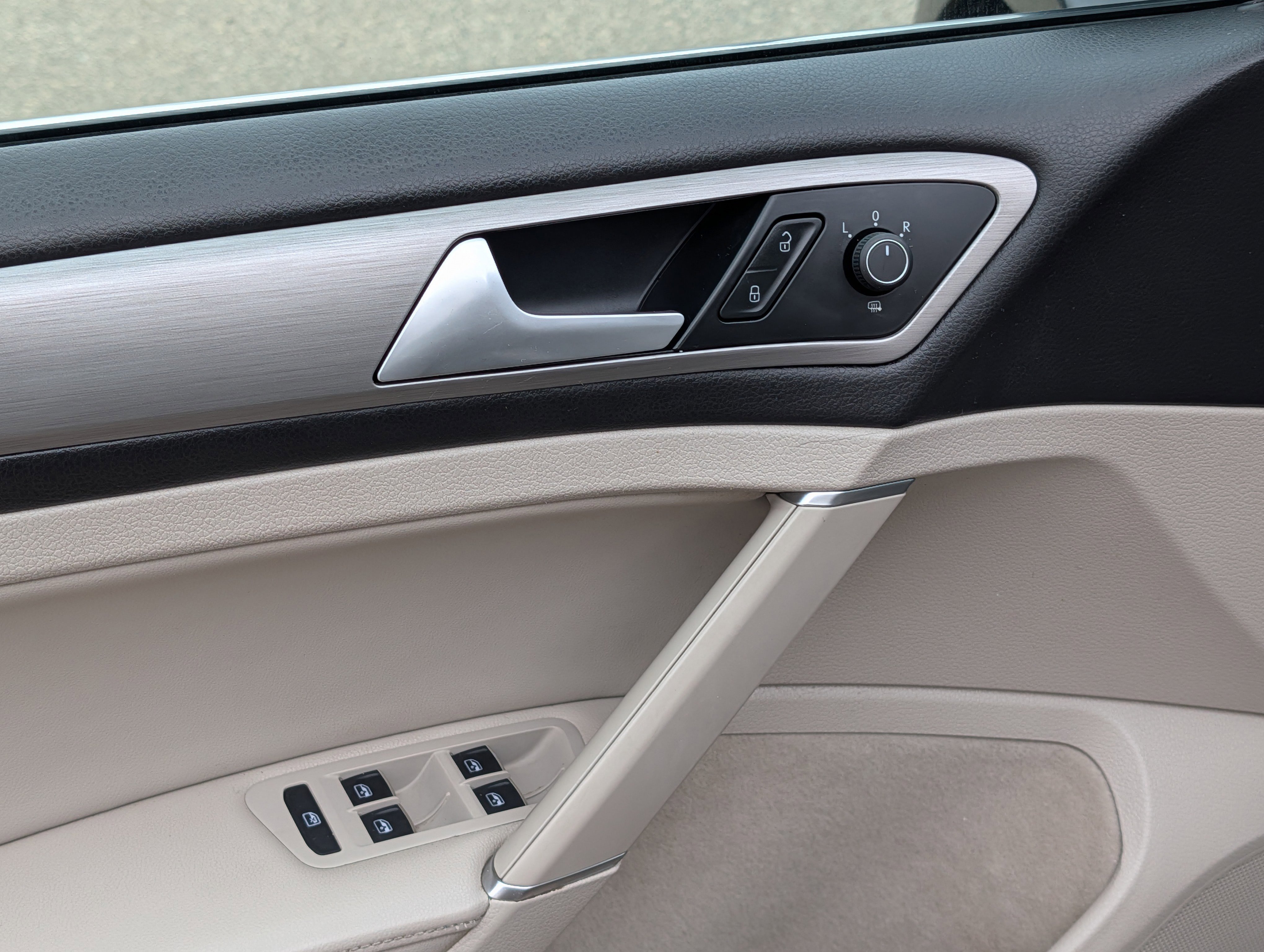 Used 2015 Volkswagen Golf TDI S image 20