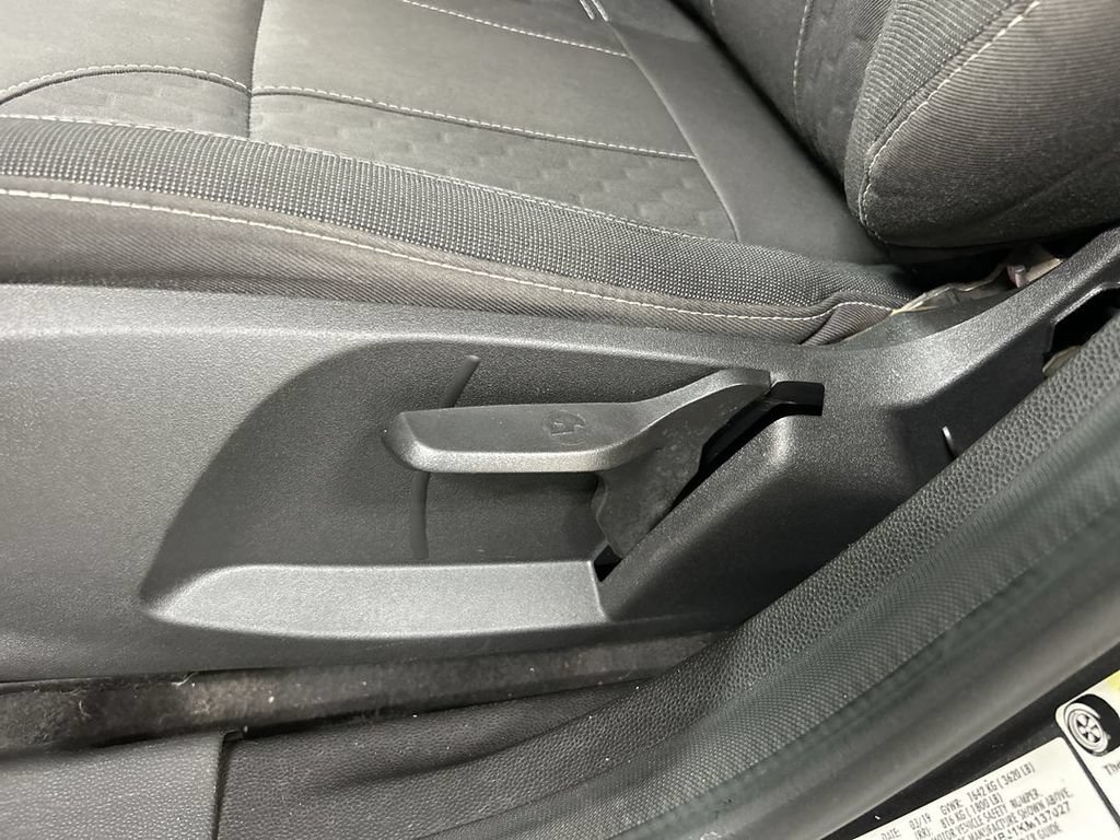 Used 2019 Ford Fiesta SE w/ Equipment Group 201A FWD image 10