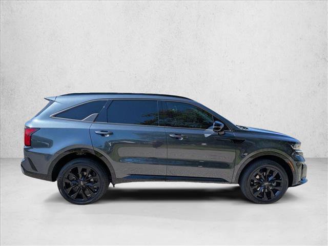 Used 2023 Kia Sorento SX image 4