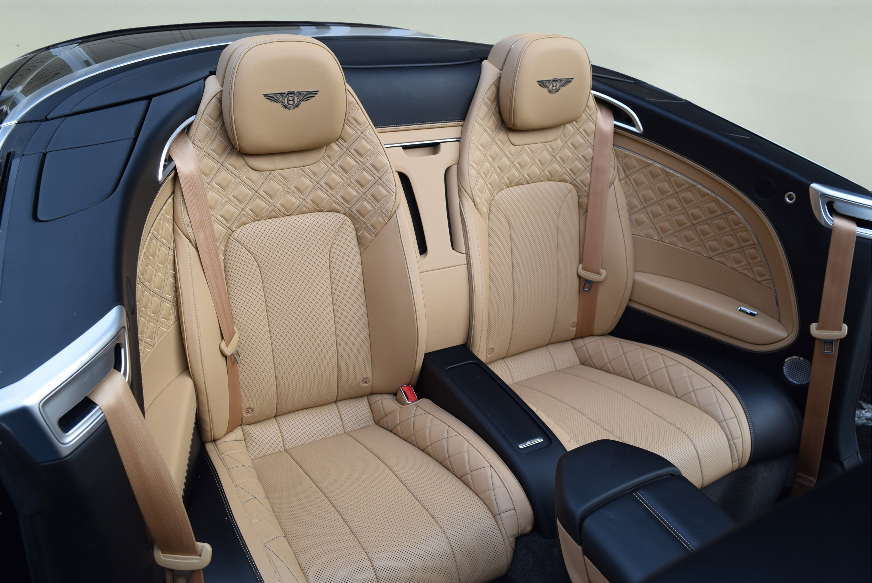 Used 2020 Bentley Continental GT AWD/4WD image 23