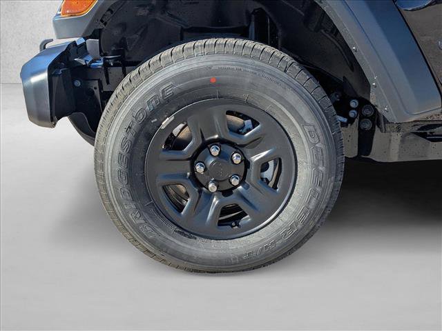 New 2026 Jeep Gladiator Sport image 10