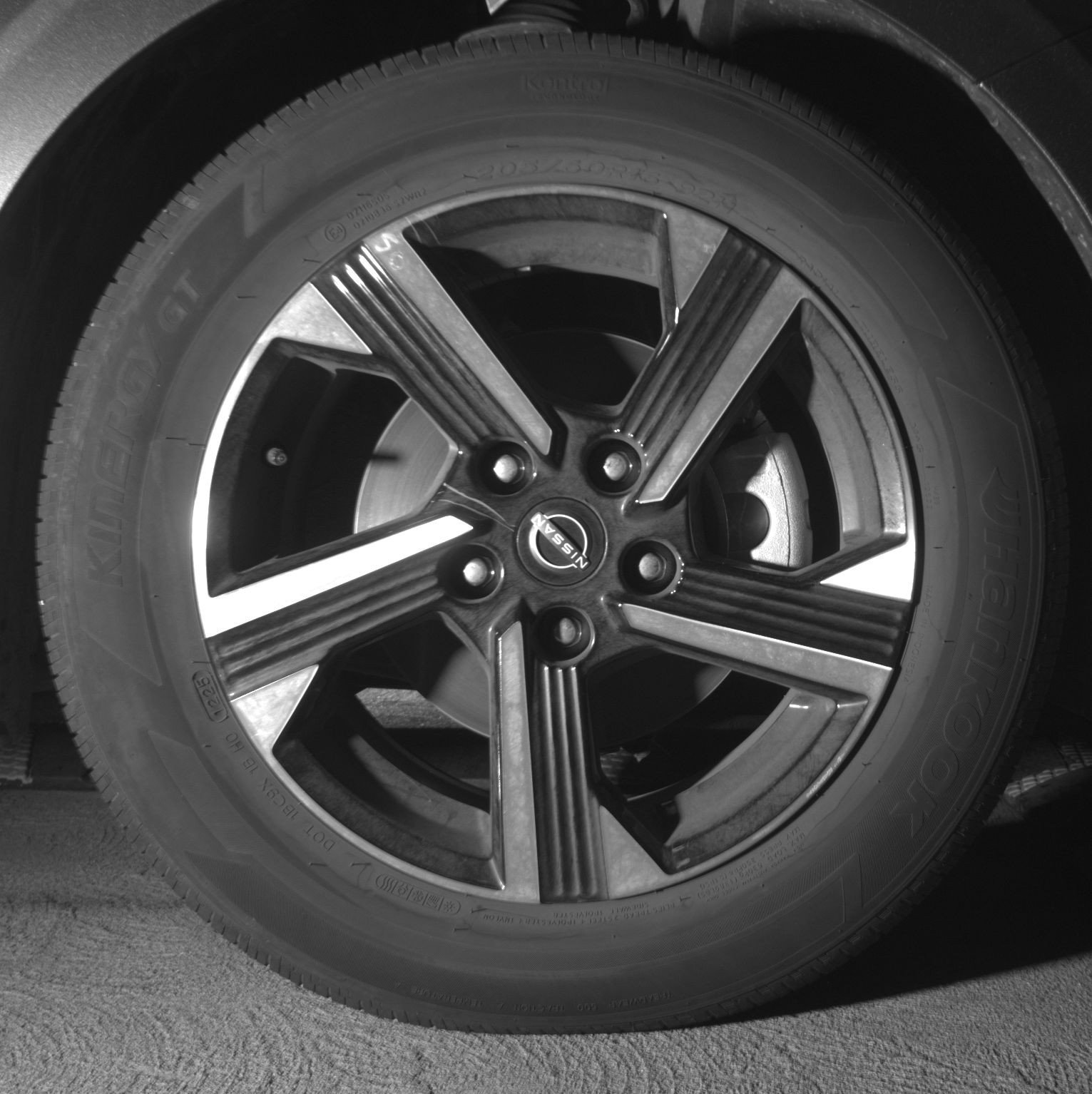 Used 2025 Nissan Sentra SV image 13