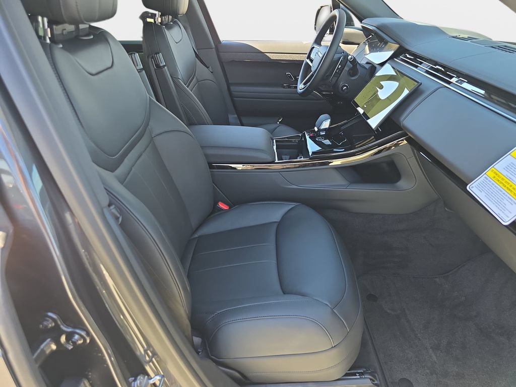 New 2026 Land Rover Range Rover Sport Dynamic SE AWD/4WD image 10