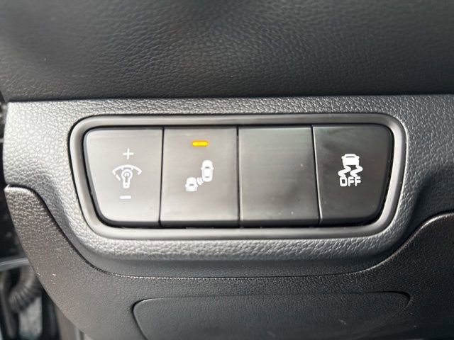 Used 2023 Kia Forte LXS w/ LXS Technology Package image 24