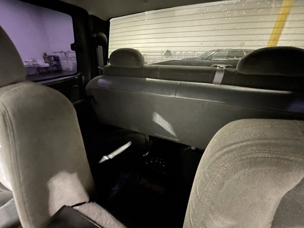 Used 2007 Chevrolet Silverado 2500 LT w/ Heavy-Duty Power Package image 16