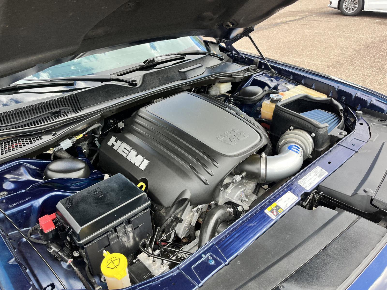 Used 2014 Dodge Challenger R/T image 32