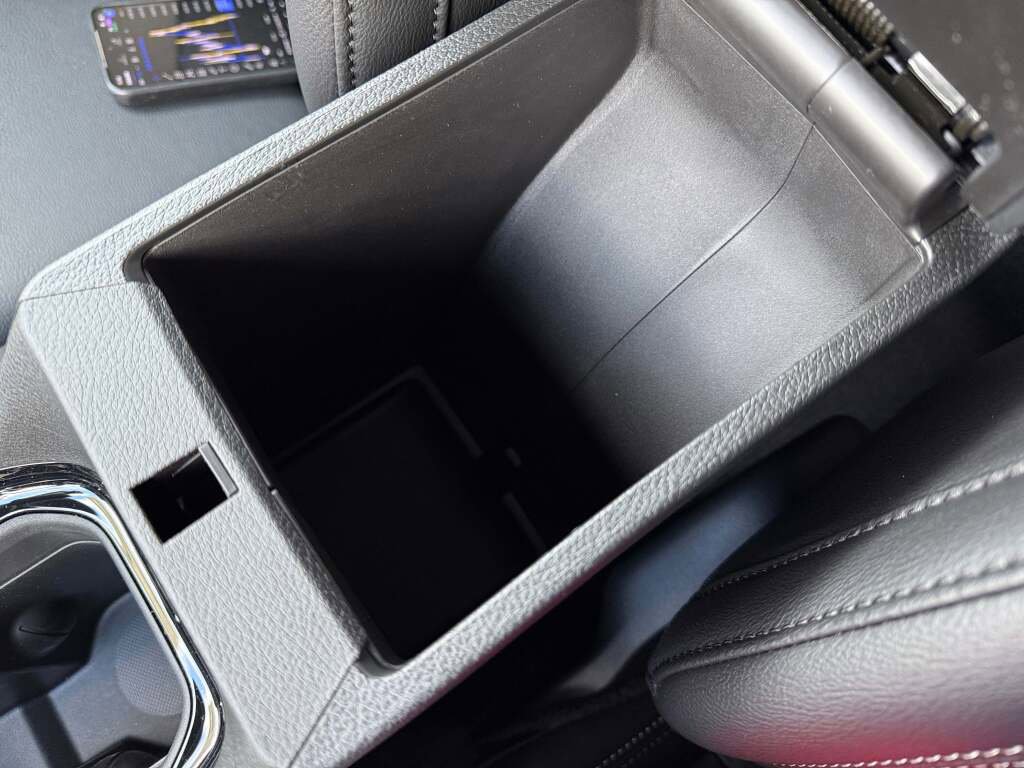 New 2026 Jeep Compass Limited image 35