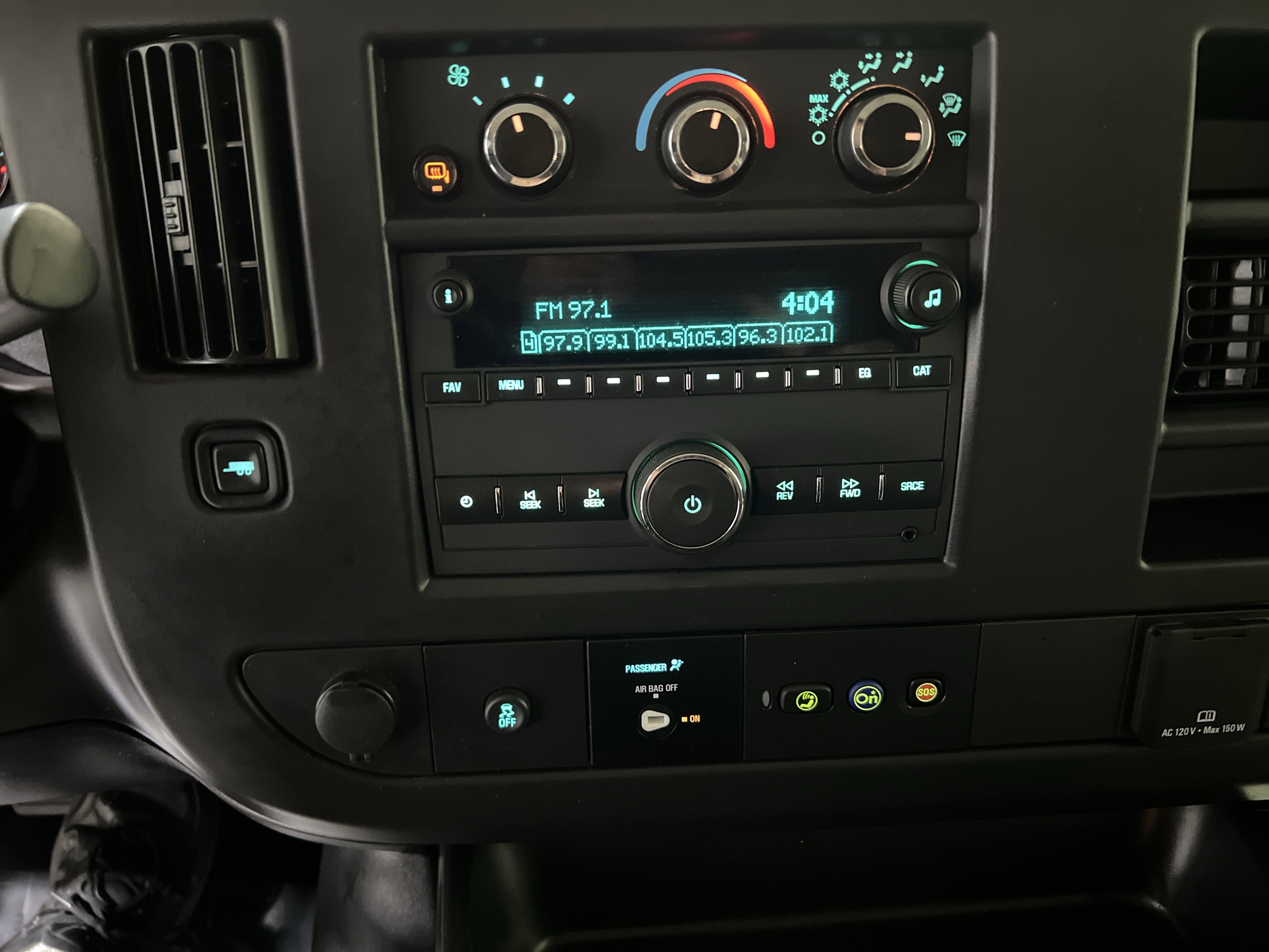 Certified 2025 Chevrolet Express 3500 LS image 21