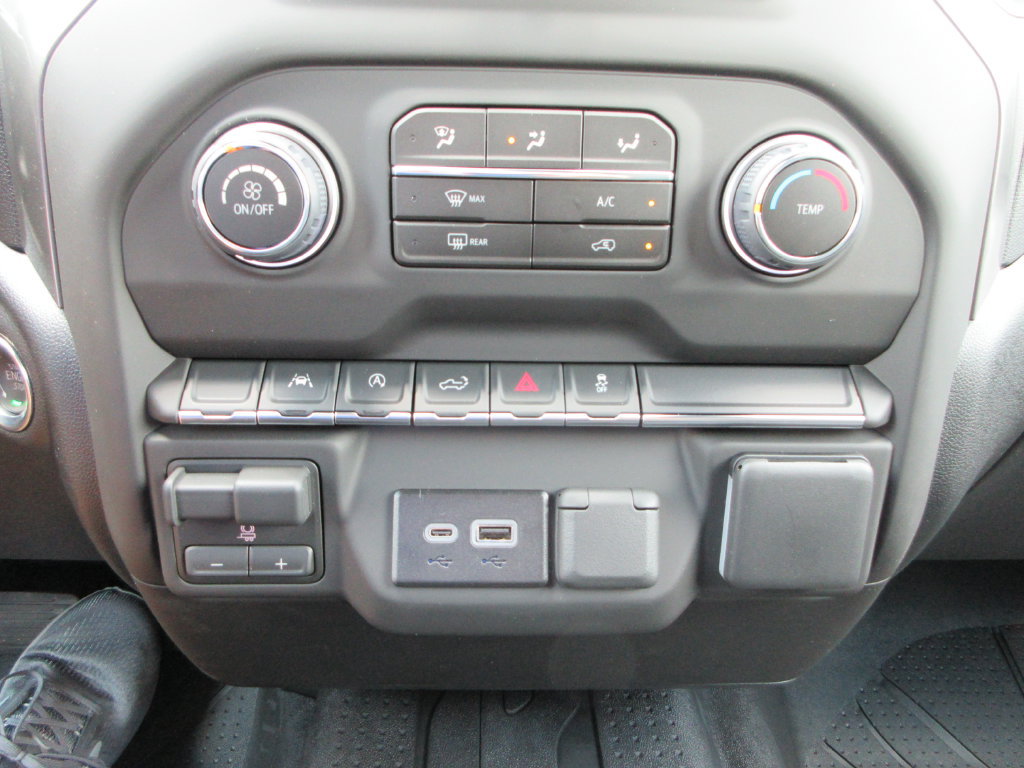 New 2026 Chevrolet Silverado 1500 Custom w/ Turbomax Blackout Package AWD/4WD image 27