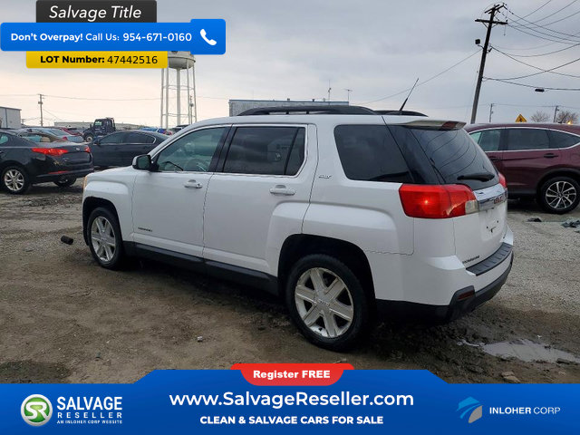 Used 2010 GMC Terrain SLT image 2