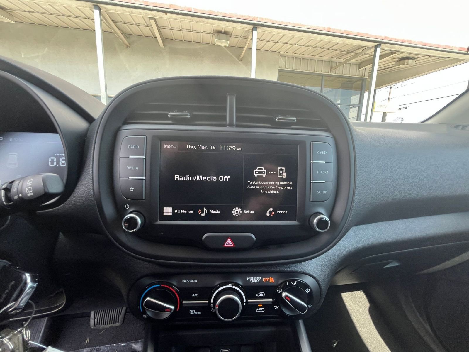 Used 2025 Kia Soul LX w/ LX Technology Package image 20