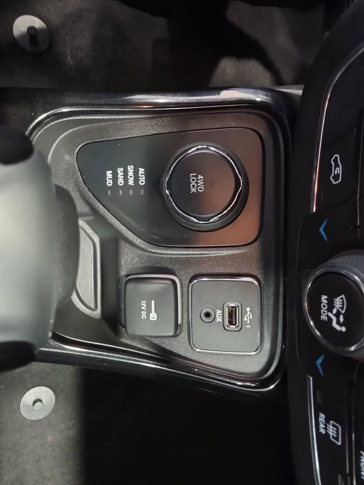 Used 2019 Jeep Compass Limited AWD/4WD image 20