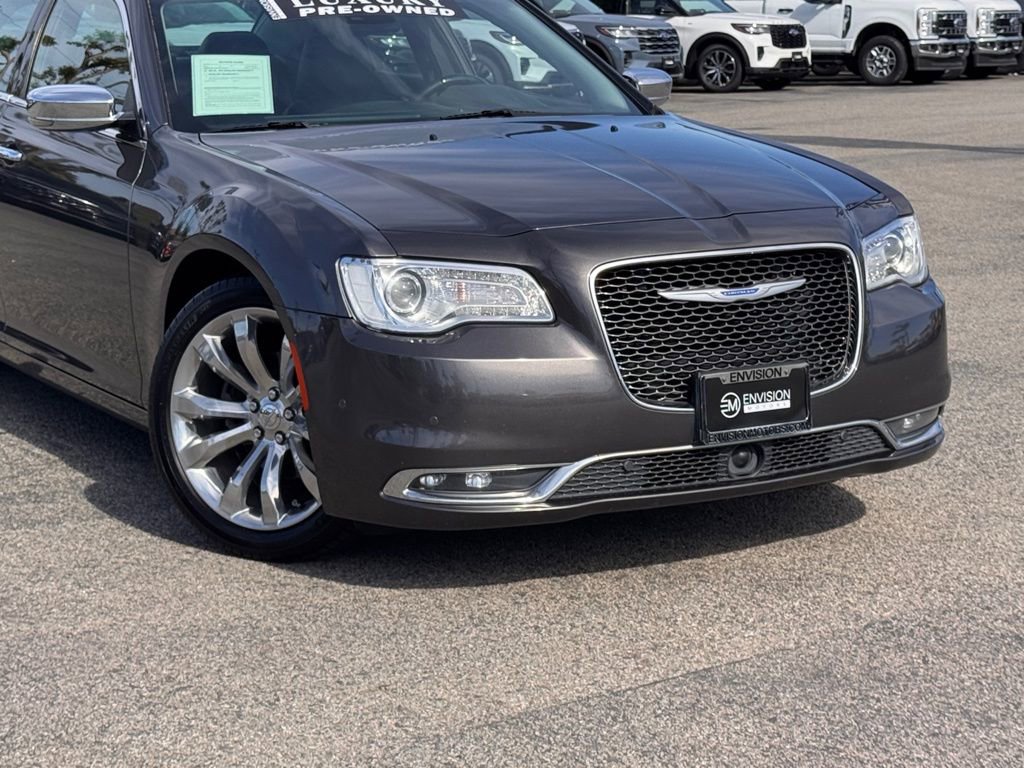 Used 2019 Chrysler 300 Limited w/ Safetytec Plus Group image 3