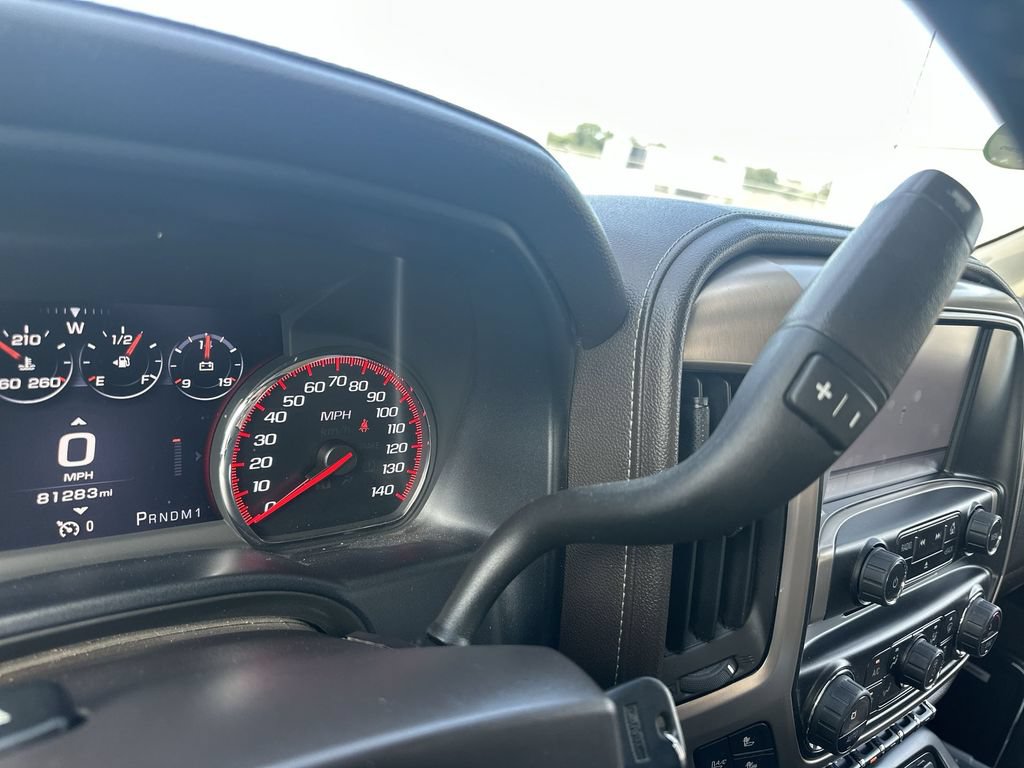 Certified 2015 GMC Sierra 2500 Denali w/ Duramax Plus Package AWD/4WD image 16
