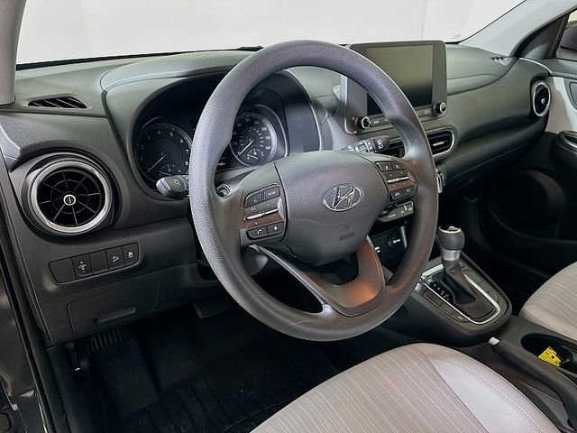 Certified 2023 Hyundai Kona SEL AWD/4WD image 9