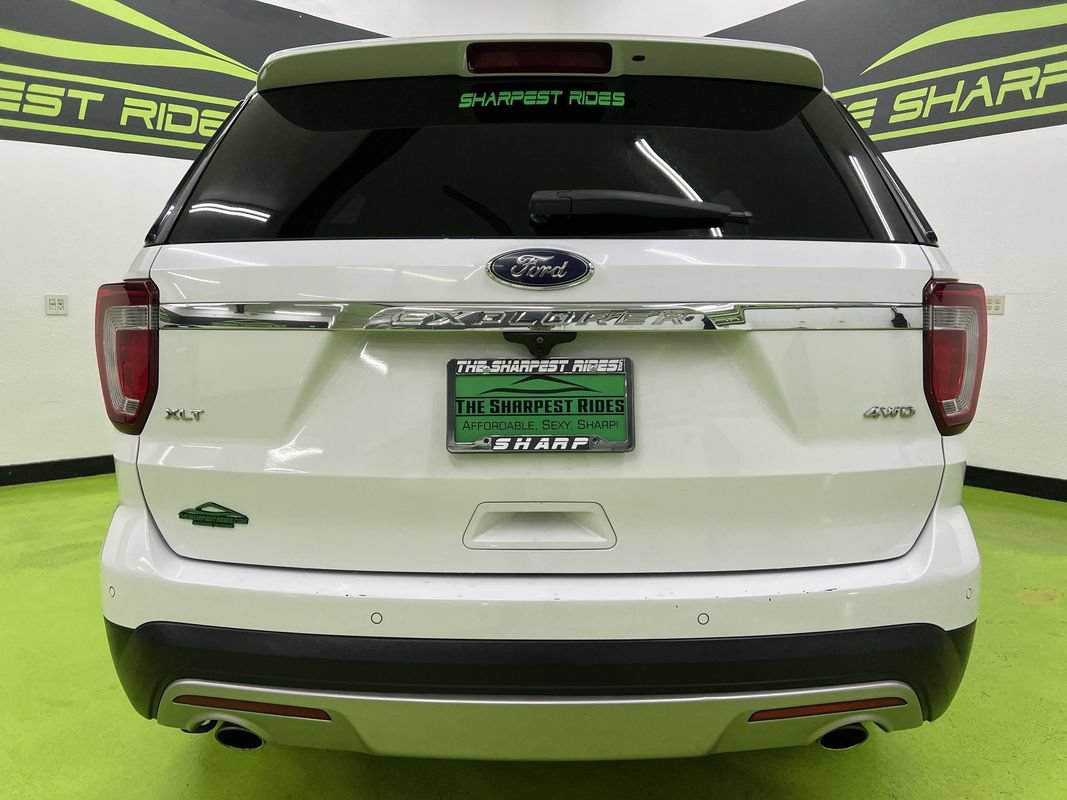 Used 2016 Ford Explorer XLT AWD/4WD image 8