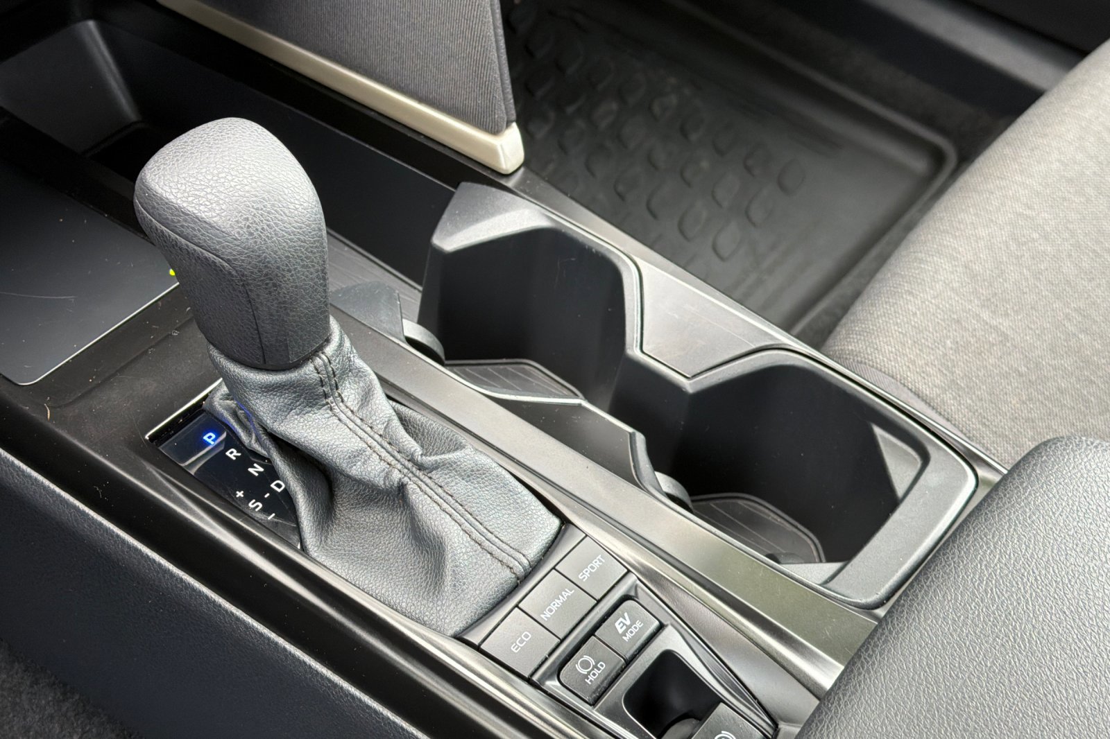 Certified 2025 Toyota Camry LE image 20