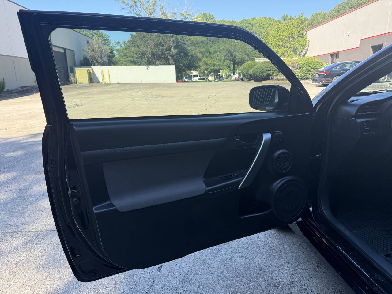Used 2012 Scion tC FWD image 33