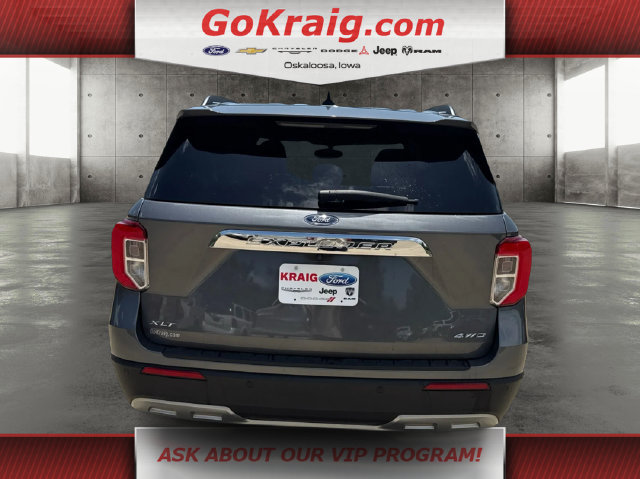 Used 2023 Ford Explorer XLT w/ Equipment Group 202A AWD/4WD image 6