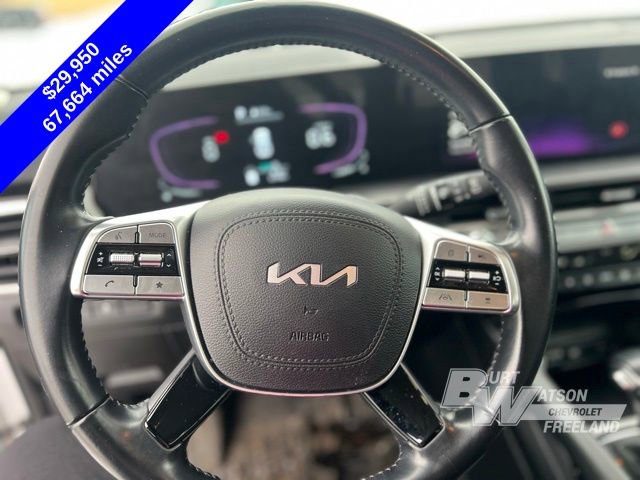 Used 2023 Kia Telluride S image 12