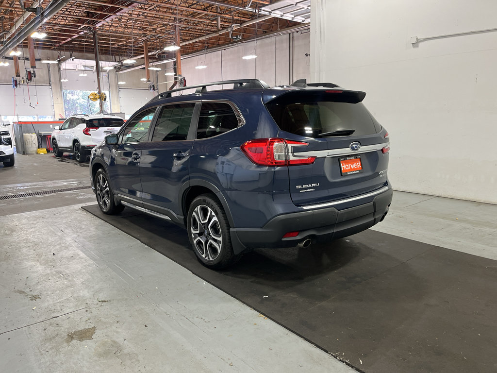 Used 2023 Subaru Ascent Limited AWD/4WD image 8
