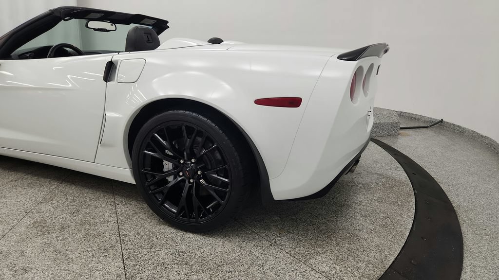 Used 2010 Chevrolet Corvette Grand Sport w/ Preferred Equipment Group RWD image 42