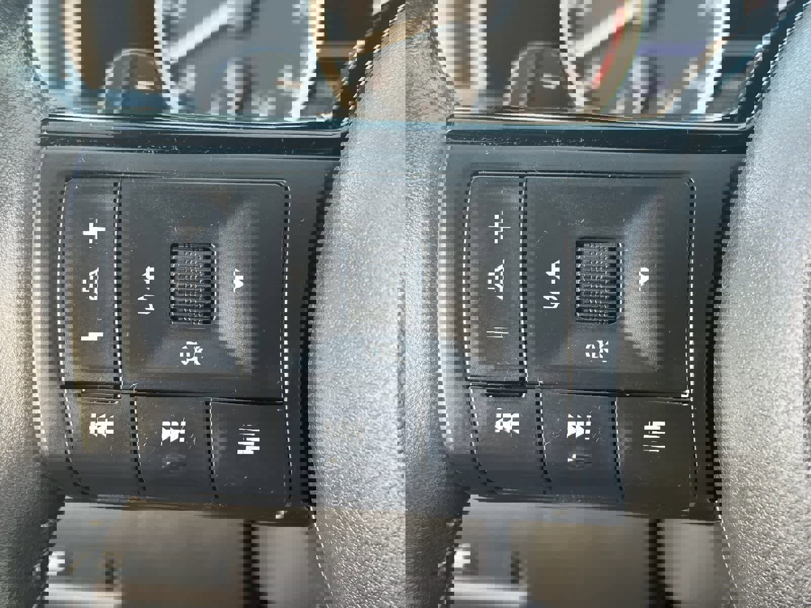 Certified 2023 Nissan Rogue SL w/ SL Premium Package image 20