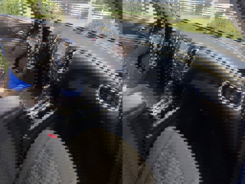 Used 2020 Chevrolet Equinox LT image 21