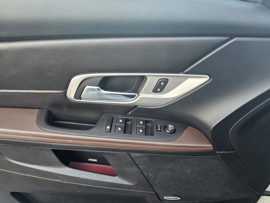 Used 2014 GMC Terrain SLT image 9