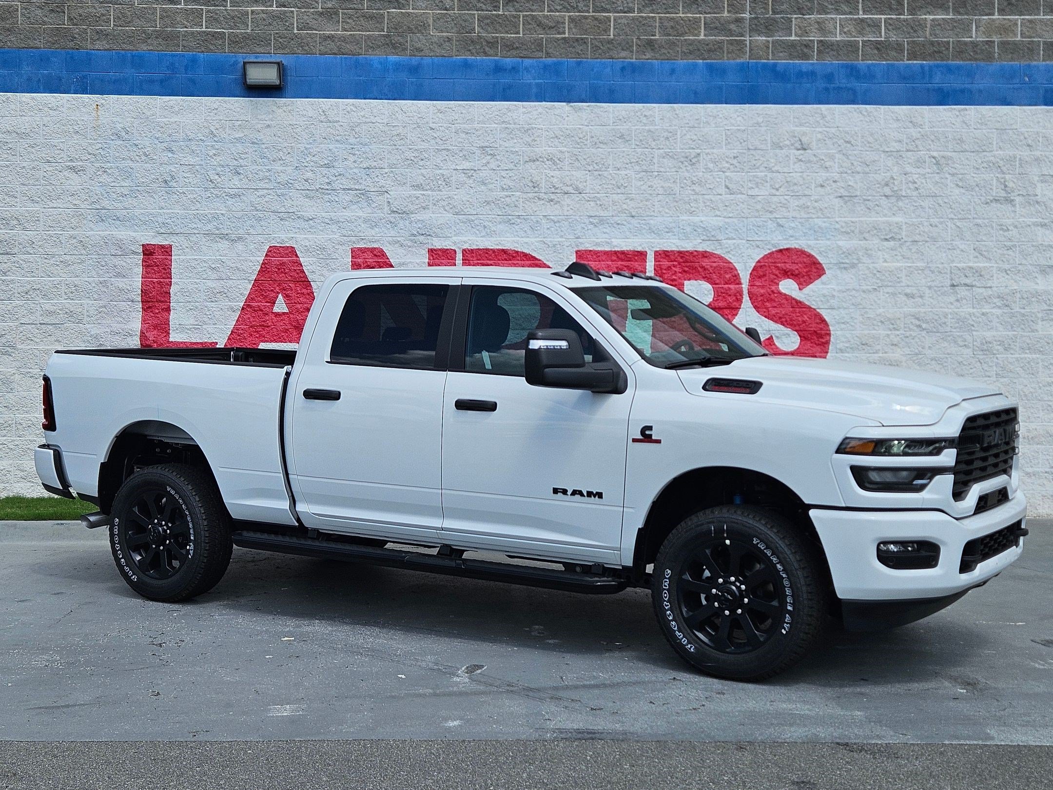 New 2026 RAM 2500 Big Horn AWD/4WD image 1