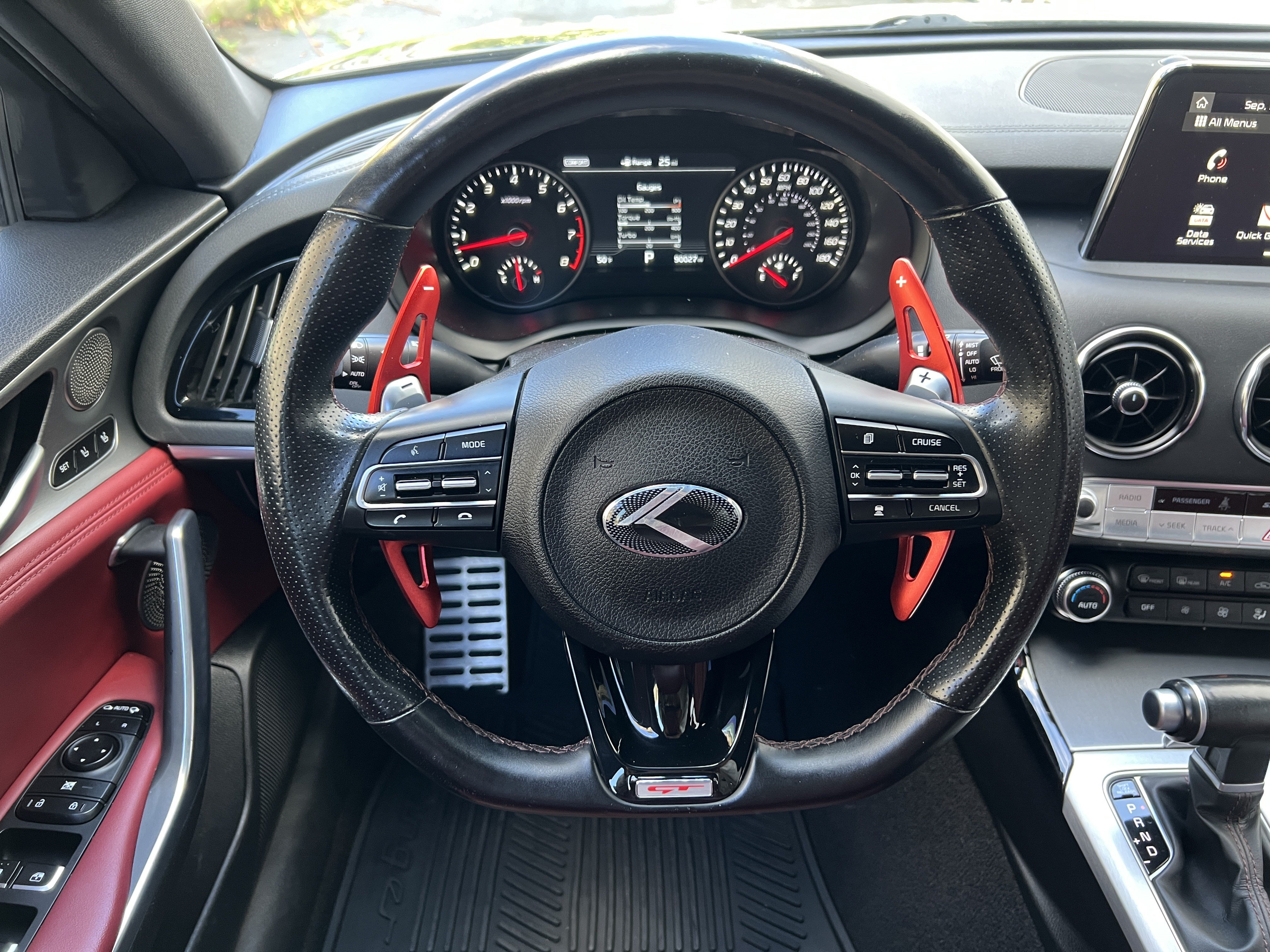 Used 2021 Kia Stinger GT1 AWD/4WD image 26