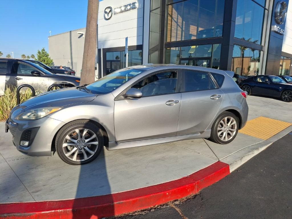 Used 2011 MAZDA MAZDA3 s Grand Touring w/ Tech Pkg FWD image 8