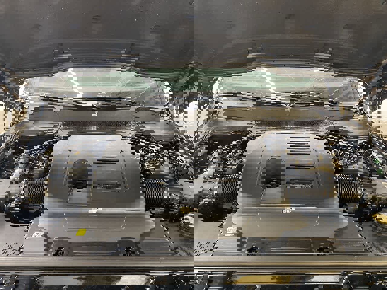 Used 2022 Land Rover Range Rover Sport HST image 12