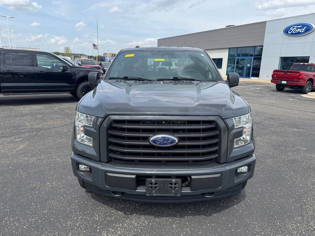 Used 2017 Ford F150 XLT w/ Equipment Group 302A Luxury AWD/4WD image 6