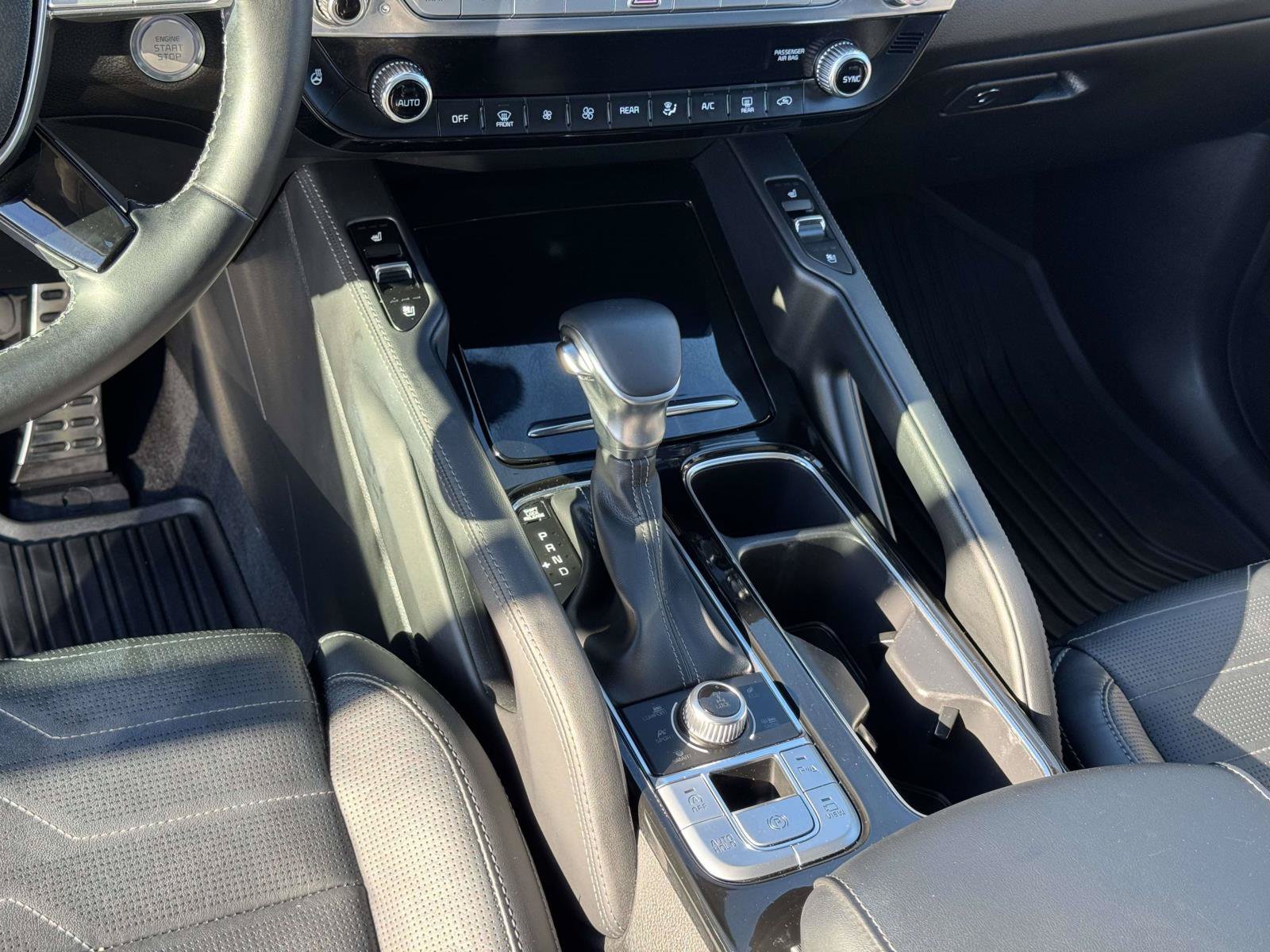 Used 2021 Kia Telluride SX w/ SX Prestige Package AWD/4WD image 5