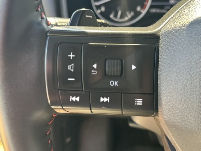 Certified 2025 Nissan Rogue SV AWD/4WD image 19