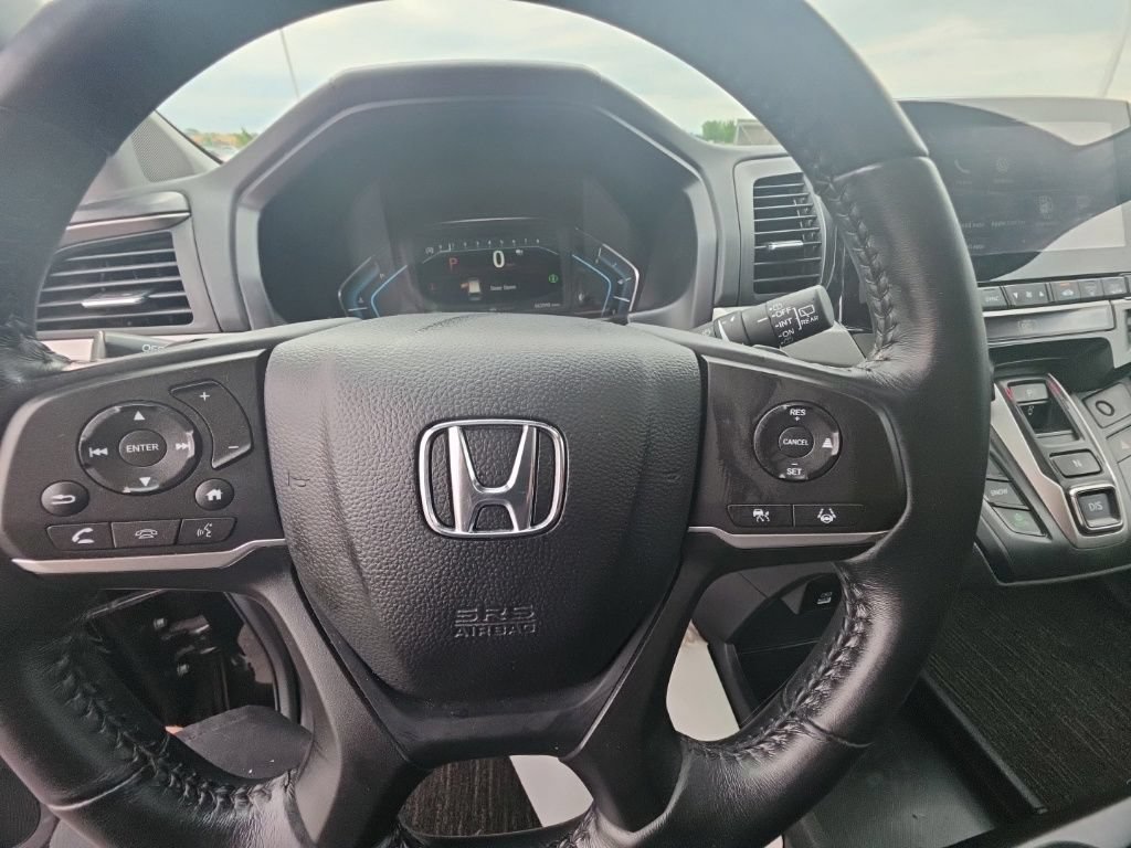 Used 2024 Honda Odyssey EX-L image 15