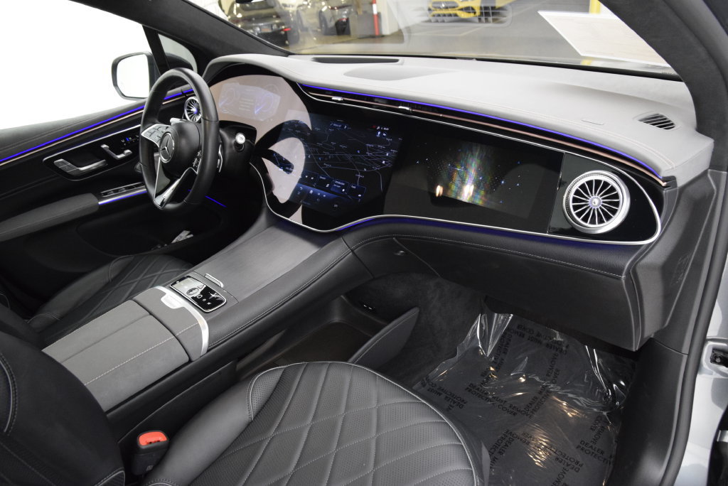 Certified 2023 Mercedes-Benz EQS 580 4MATIC SUV image 15