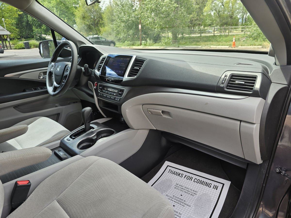 Used 2016 Honda Pilot EX image 45