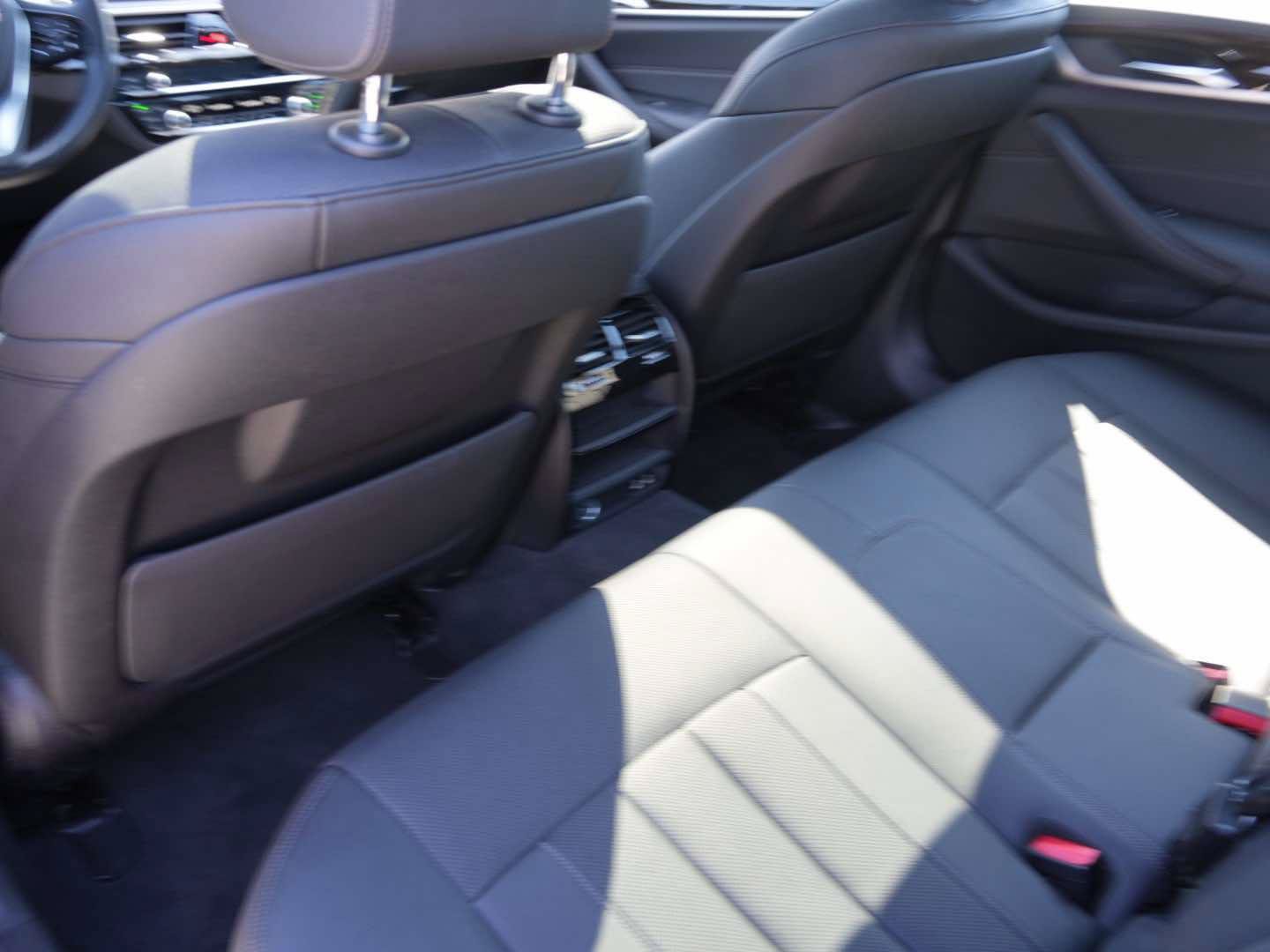 Used 2023 BMW 530i w/ Convenience Package RWD image 21