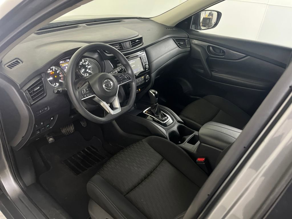 Used 2019 Nissan Rogue S image 26
