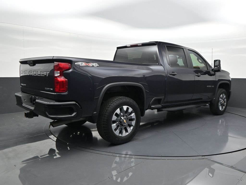 Used 2024 Chevrolet Silverado 2500 Custom w/ Custom Value Package AWD/4WD image 5