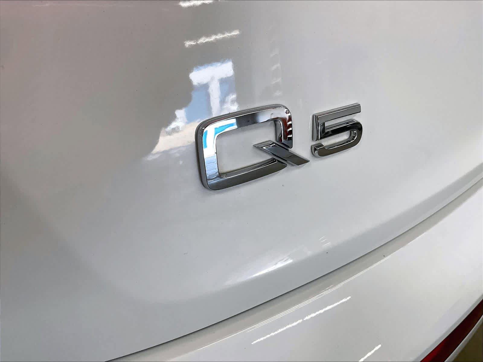 Used 2020 Audi Q5 Prestige w/ Prestige Package image 10