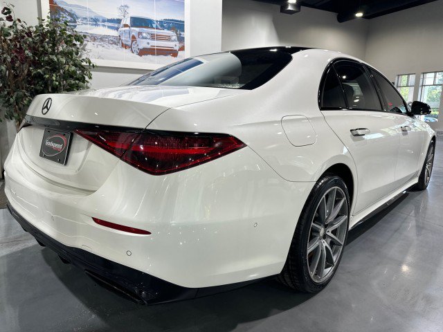 Used 2021 Mercedes-Benz S 580 4MATIC Sedan w/ AMG Line image 30
