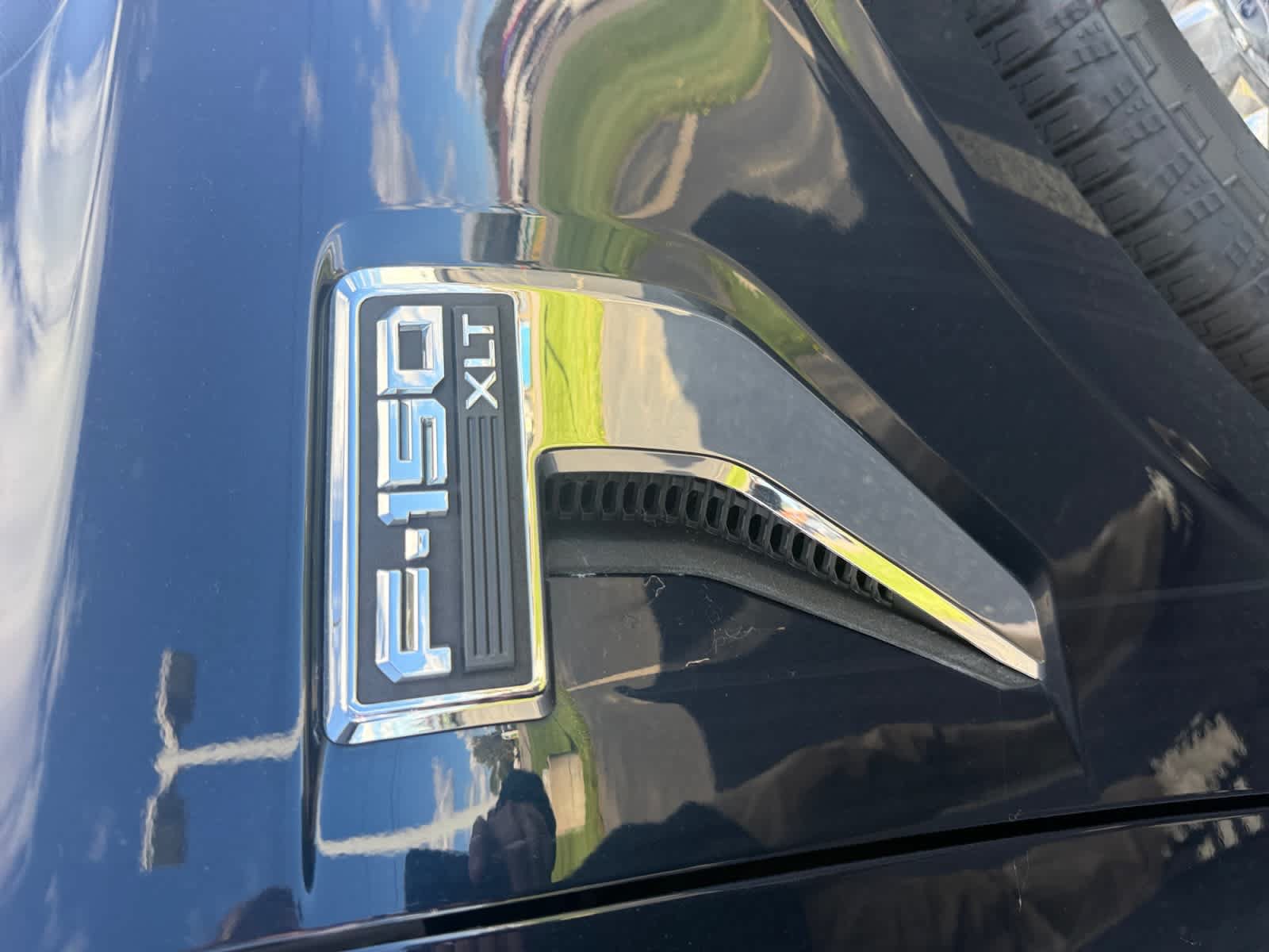 Used 2022 Ford F150 XLT w/ Equipment Group 302A High AWD/4WD image 26